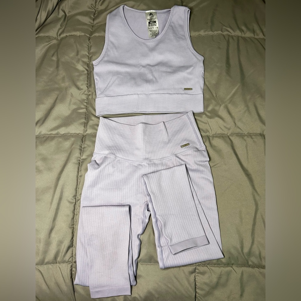 Lilias Lavender/Lilac Ribbed Leggings and Top Set